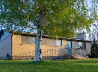 790 Sunrise Ave, Hyrum, UT 84319
