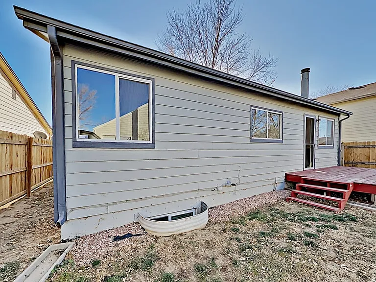 18869 E Carmel Cir — Photo 10