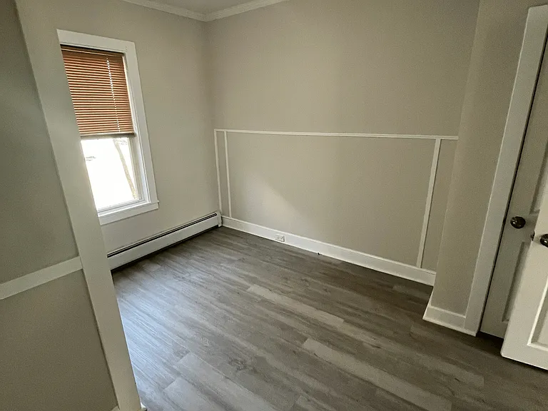2 Gray Ave #1 — Photo 5