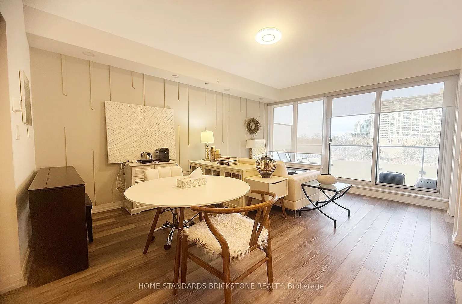 75 Canterbury Pl #615 photo 1