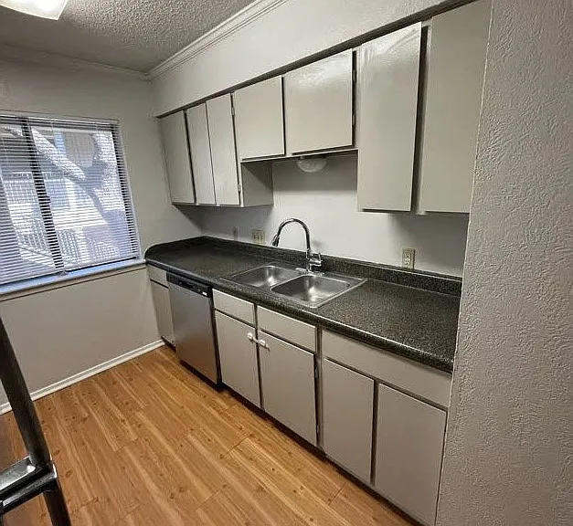 Juniper Springs Apartments — Photo 154
