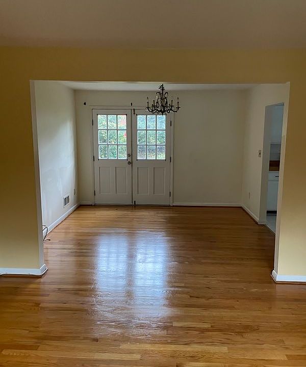 2nd image of 11306 Soward Dr