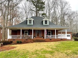719 Hanna Woods, Cramerton, NC 28032