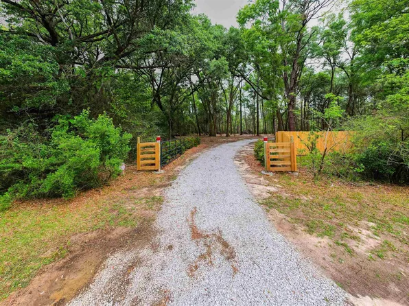 17929 County Road 64, Loxley, AL 36551