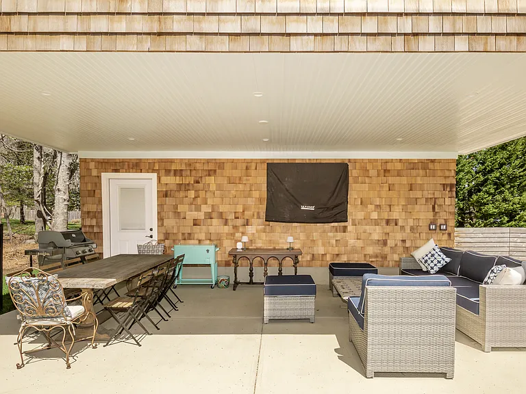99 Oak Ln — Photo 30