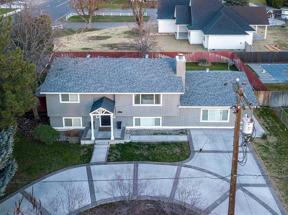 1st image of 613 N Road 47
