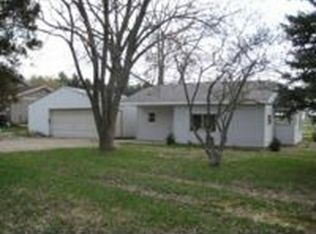 7003 Lansing Rd, Perry, MI 48872