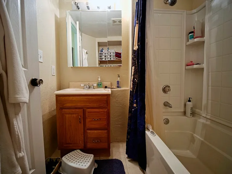 3292 S 4400 W — Photo 23