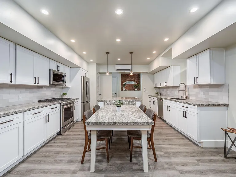 3521 J St — Photo 13