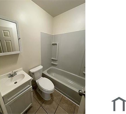 2nd image of 1103 Lindley Ave #1F
