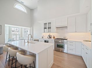 87 Elm St #323, Cohasset, MA 02025