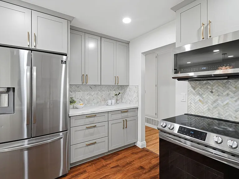 3802 W Rincon Ave — Photo 5