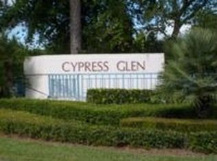 1554 SE Cypress Glen Way, Stuart, FL 34997