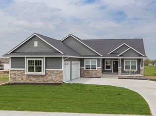 28815 Frost Ln, Adel, IA 50003