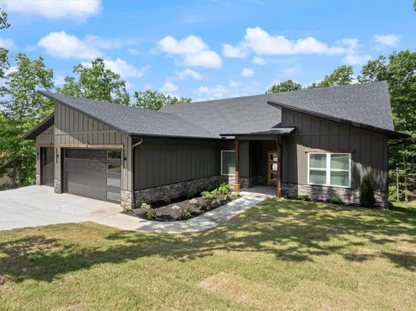3 Allison Cir, Bella Vista, AR 72715