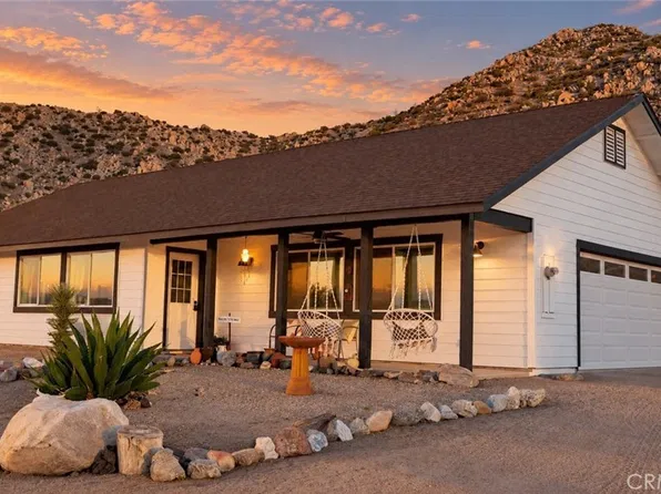 5634 Red Ryder Rd, Pioneertown, CA 92268