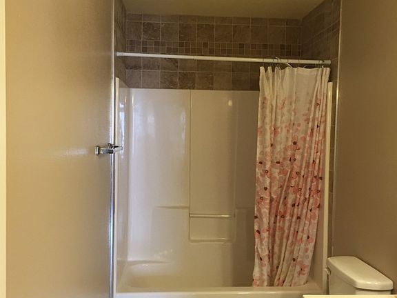 5th image of 3512 Benjamin Davis Dr