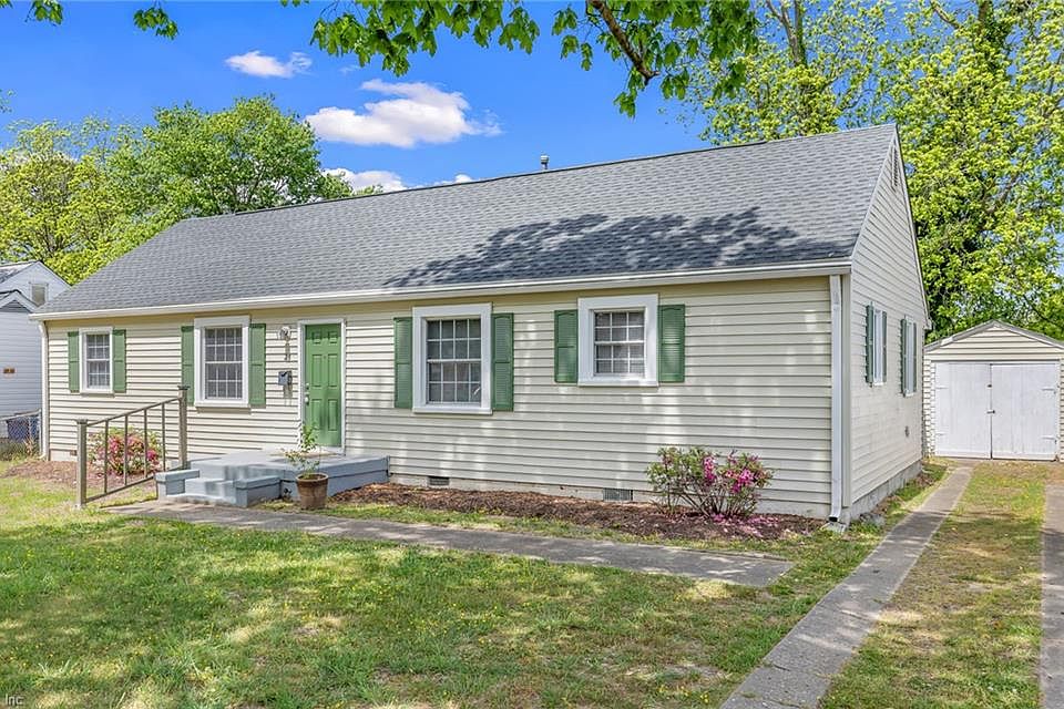 1st image of 21 Langley Ave