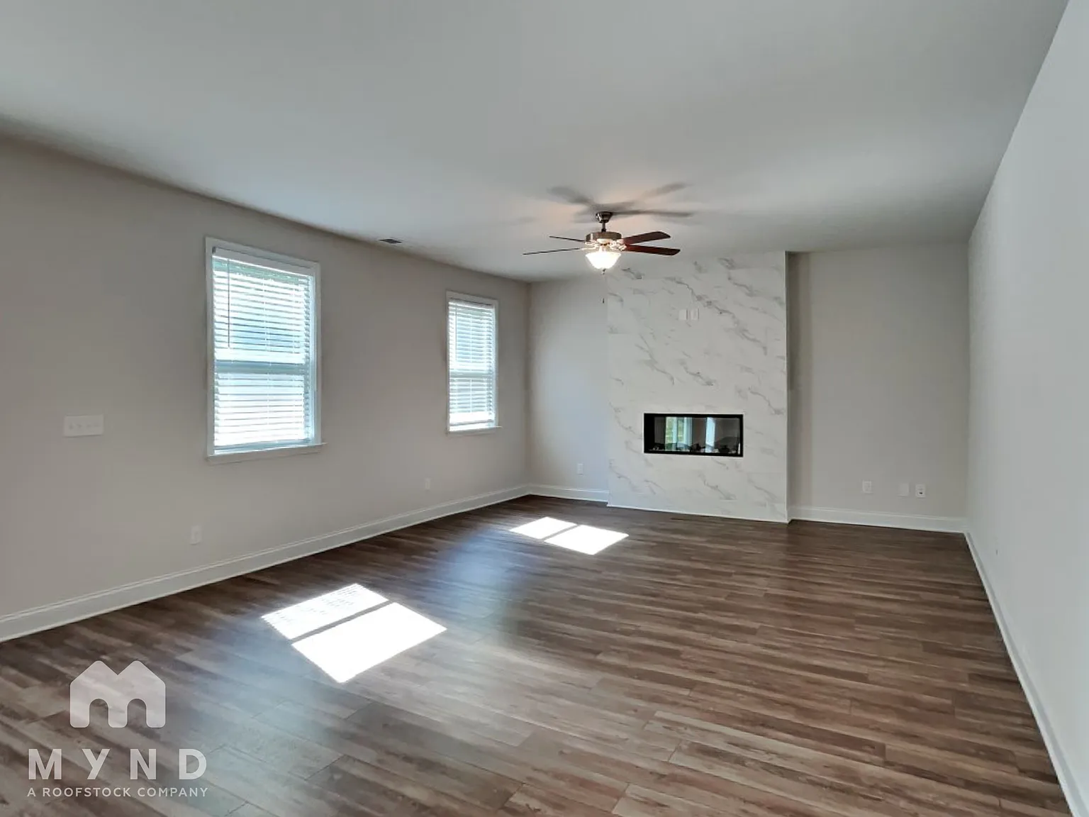 5 bed, 3.0 bath, 2802 sqft, $2,575 — Photo 3