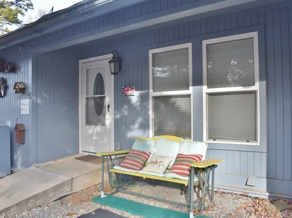 6 Perralena Ln, Hot Springs Village, AR 71909