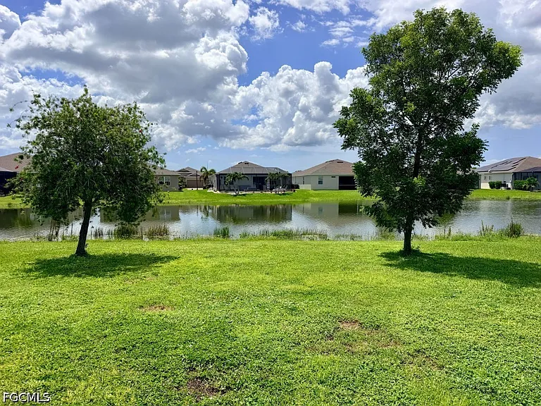 3192 Estancia Ln — Photo 14