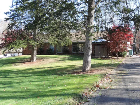 425 Main Street, Hamden, CT 06514