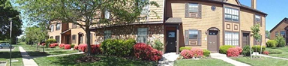 Front of Condo Panoramic