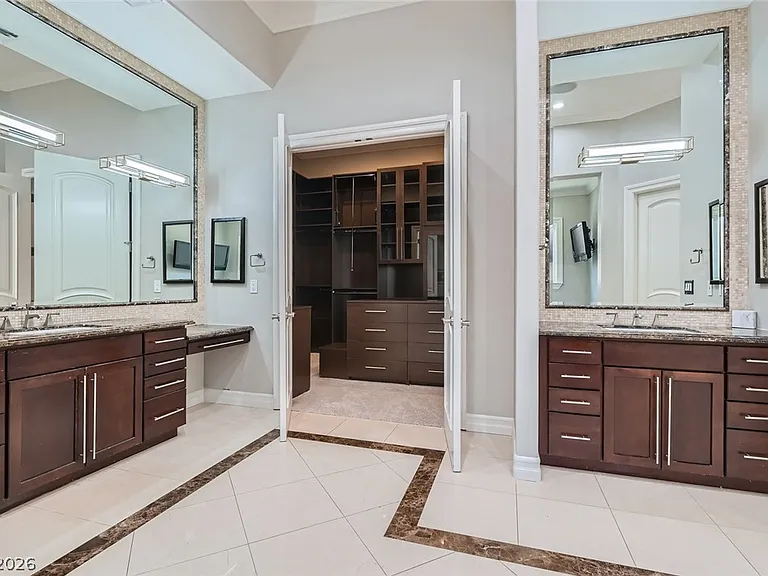 5367 Secluded Brook Ct — Photo 24