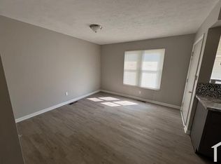 9412 Mount Auburn Ave, Cleveland, OH 44104