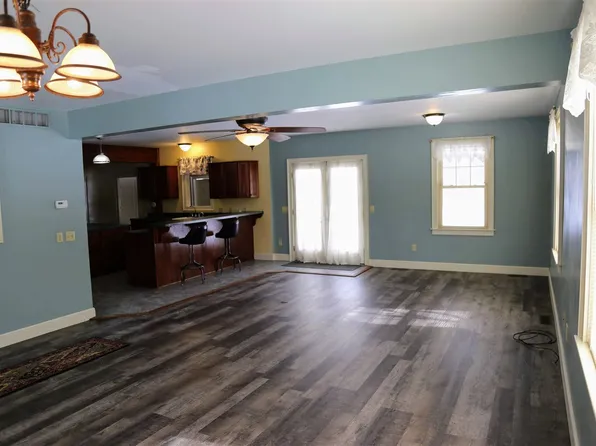 11554 Windham Parkman Rd, Garrettsville, OH 44231