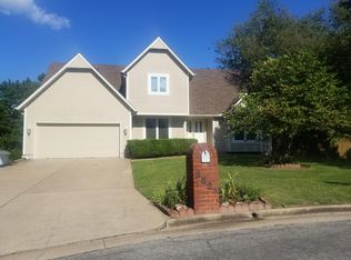 3821 Poplar Dr, Joplin, MO 64804
