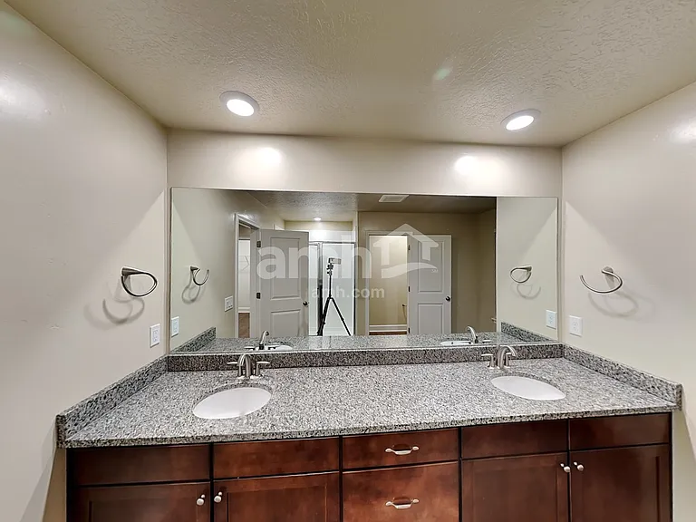 4437 N Morgan Way — Photo 10