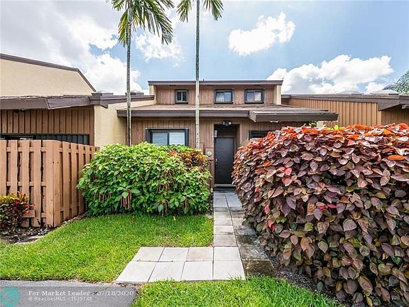 4th image of 4268 SW 87th Ter #4268