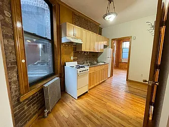 Rented by Best Apartments North Inc