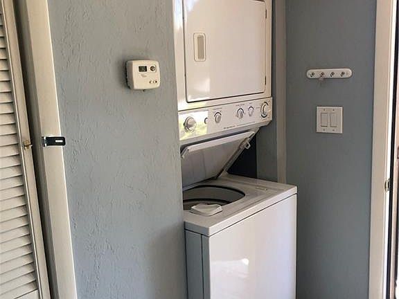 3rd image of 500 N Francisco St