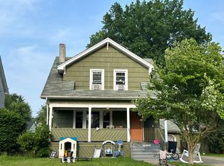 365 Oak Knoll Ave SE, Warren, OH 44483