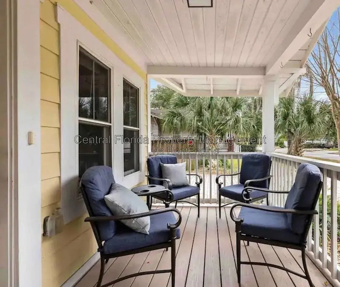 3 bed, 2.0 bath, 1120 sqft, $2,699 — Photo 2