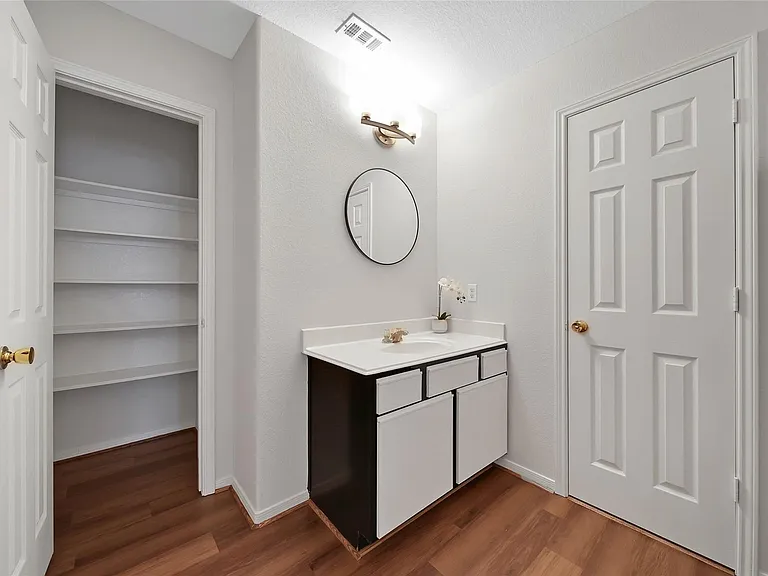3022 Madison Elm St — Photo 14