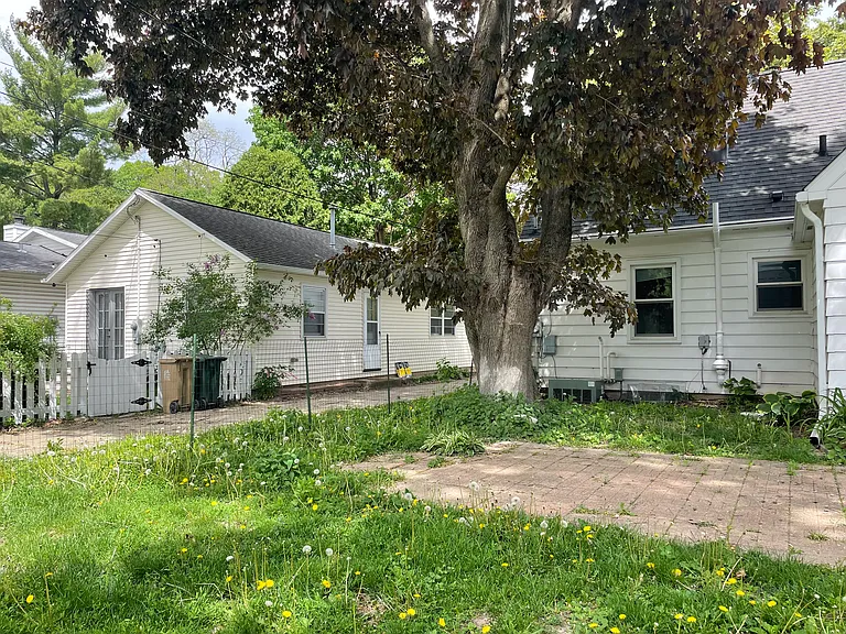 2925 Stevens St — Photo 39
