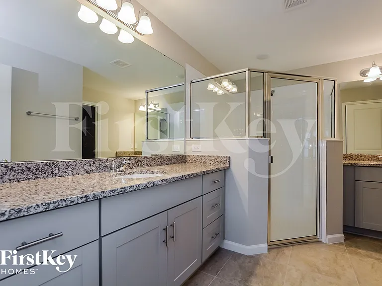481 Earhart Dr — Photo 7