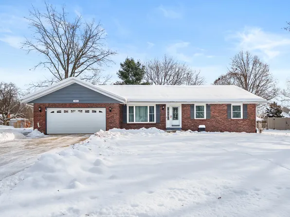 201 Mandalay Dr, Kalamazoo, MI 49009