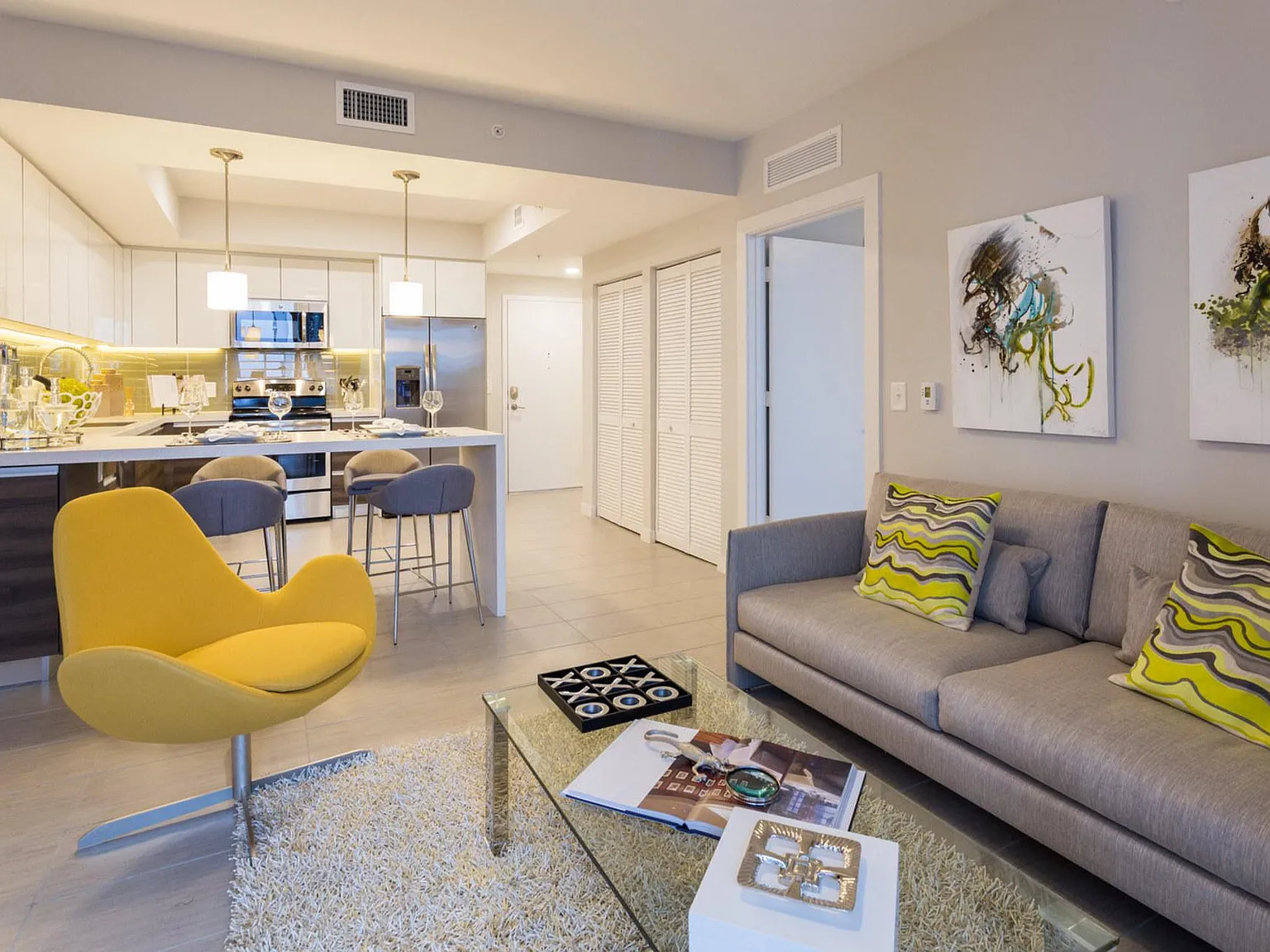 Brickell View Terrace Apartments — Photo 1