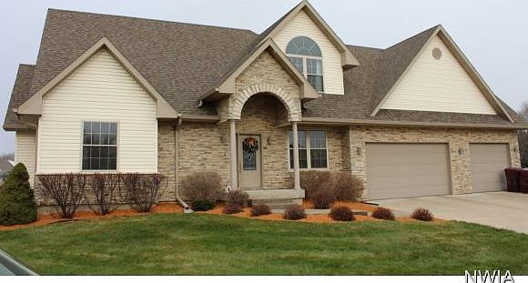 1st image of 3724 Violet Ln