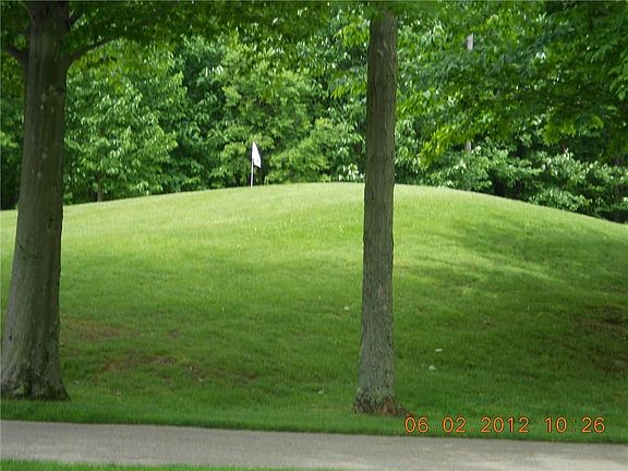 5th image of 8267 Canterbury Dr