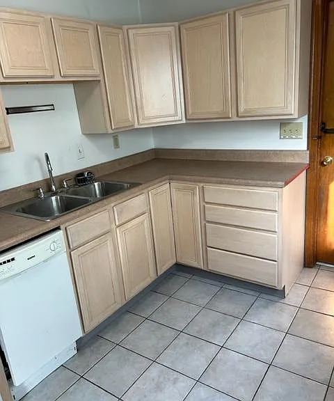 1446 Ashland Ave — Photo 13