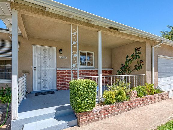 5th image of 2433 E Rialto Ave