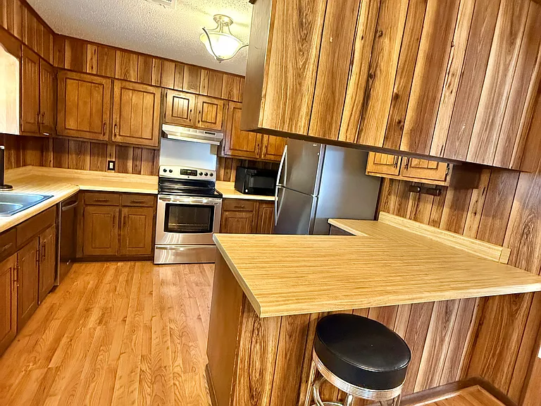 6047 Old Highway 45 — Photo 18