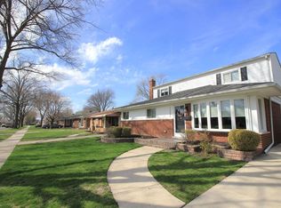 23207 Recreation St, Saint Clair Shores, MI 48082