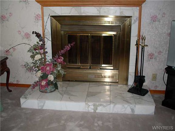 4th image of 226 Evane Dr
