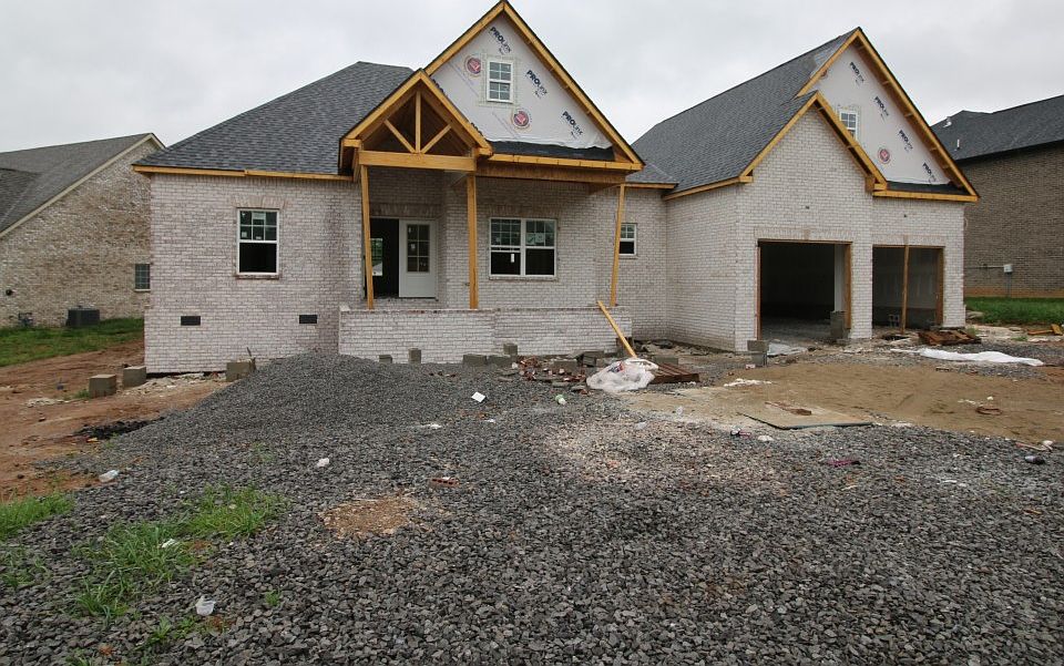 2nd image of 19 Meadowland #119